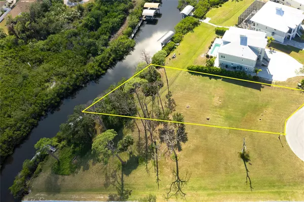 8089 WEYERS CT, Englewood, FL 34224