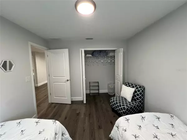 Port Charlotte, FL 33981,9092 AGATE ST