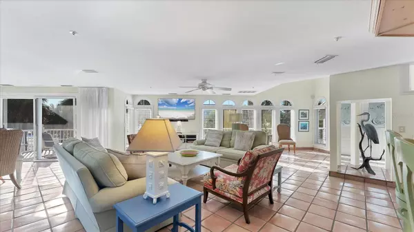 Boca Grande, FL 33921,402 LAFITTE ST