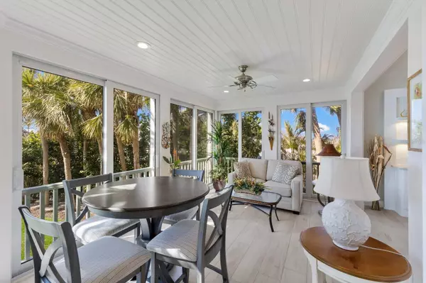 Boca Grande, FL 33921,799 BEACH VIEW DR