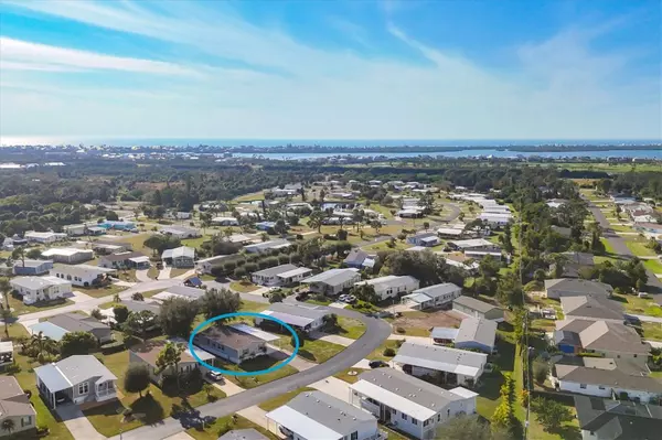 Englewood, FL 34224,9077 PINEHAVEN WAY