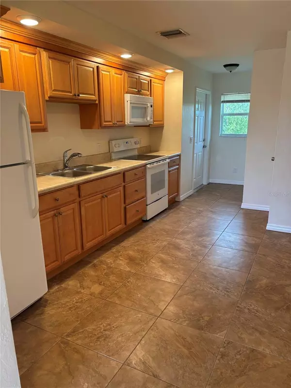 Port Charlotte, FL 33981,12223 ZITTLE AVE