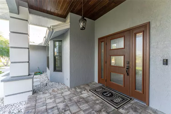 Englewood, FL 34223,487 DOVER CIR