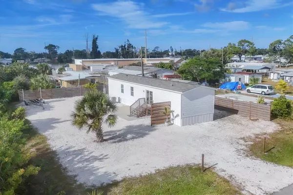 3230 SMITH ST, Englewood, FL 34224