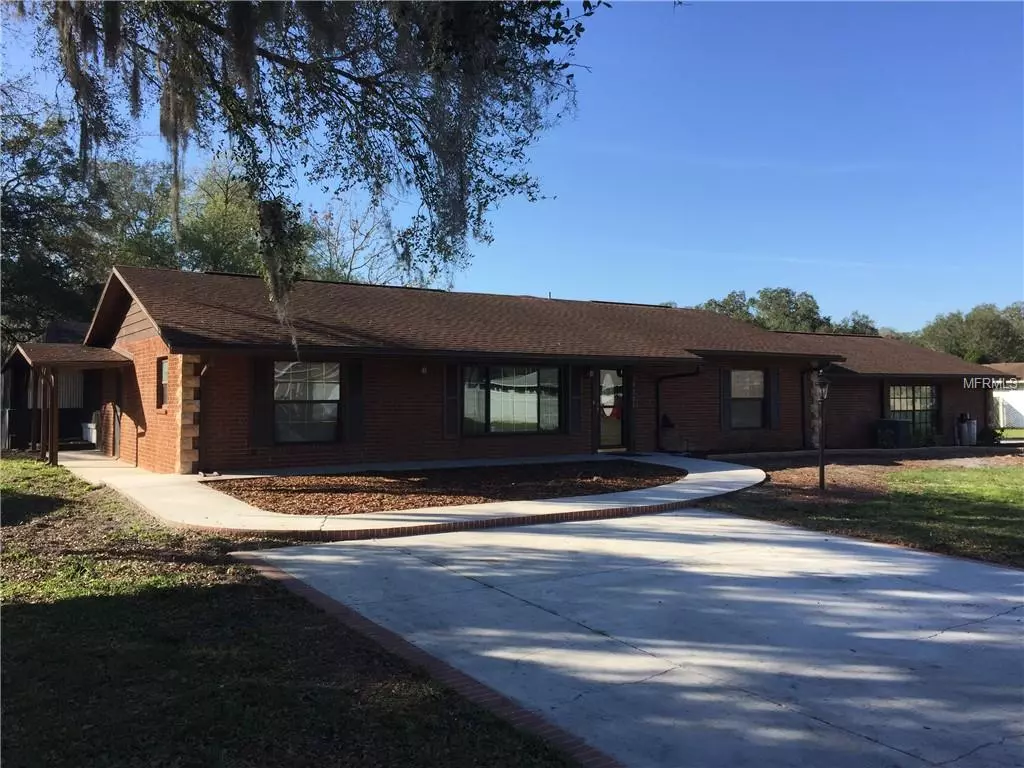 Zephyrhills, FL 33542,39501 MEADOWOOD LOOP