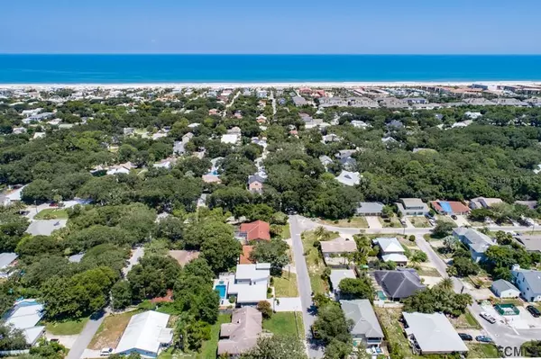 St Augustine Beach, FL 32080,504 F ST