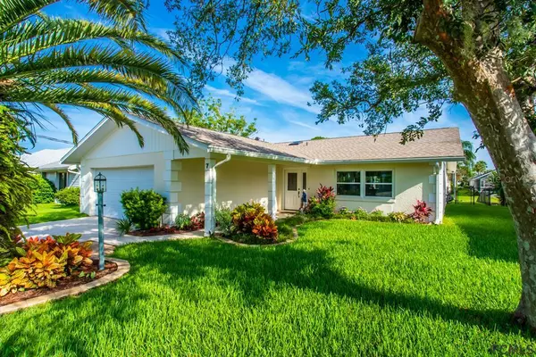 7 CEDAR HOLLOW CT, Palm Coast, FL 32127