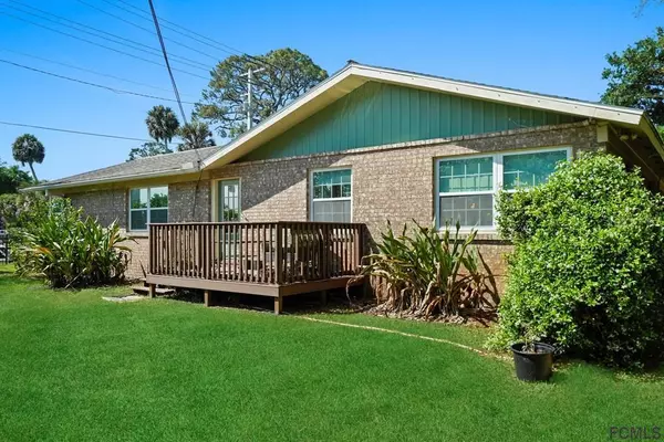 1100 RIVERSIDE DR, Holly Hill, FL 32117