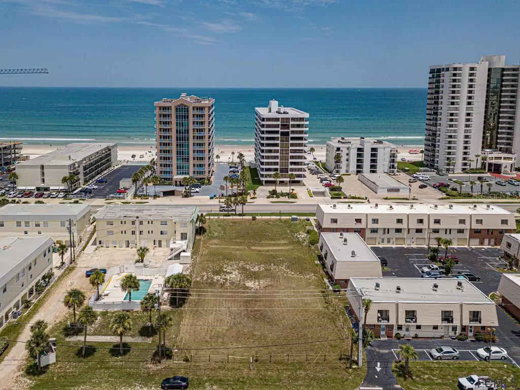 Daytona Beach Shores, FL 32118,3742 ATLANTIC AVE S