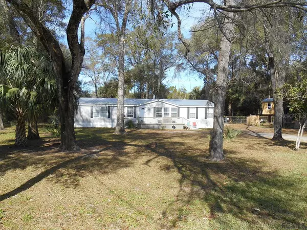 234 ST JOHNS AVE, Satsuma, FL 32189