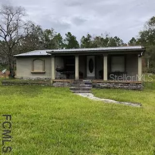 118 3RD TER, Palatka, FL 32177