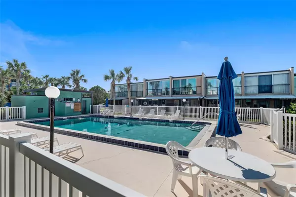 Ormond Beach, FL 32176,5500 OCEAN SHORE BLVD #14