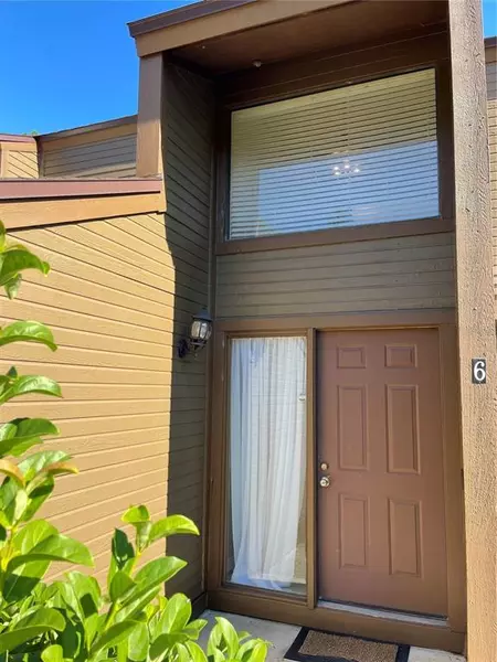 6 SHERBURY CT, Palm Coast, FL 32137