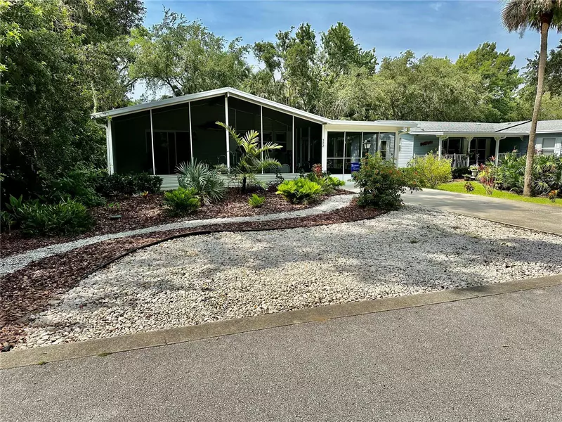 372 MARSH LANDING LOOP, Oak Hill, FL 32759