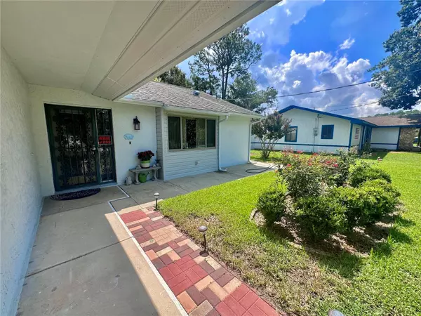 78 BREWSTER LN Palm Coast, FL 32137