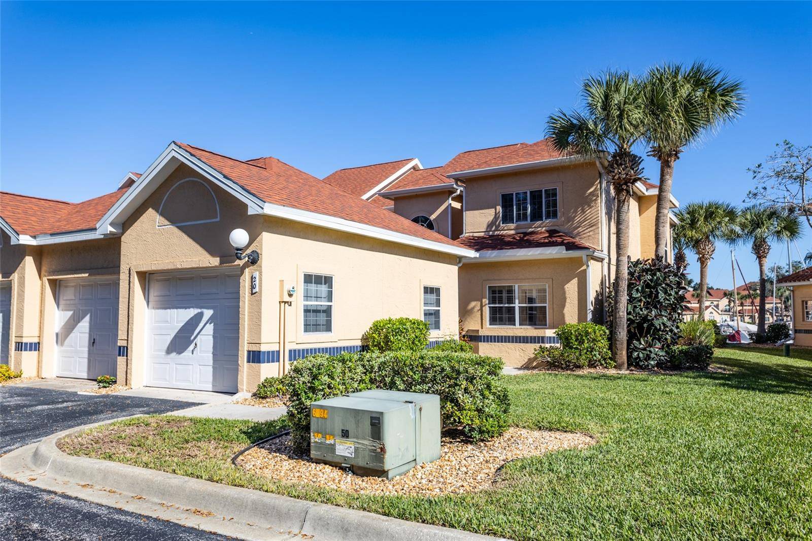 20 MARINA POINT PL,  Palm Coast,  FL 32137
