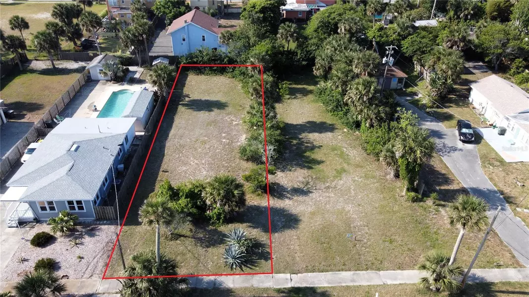 408 REVILO BLVD, Daytona Beach, FL 32118