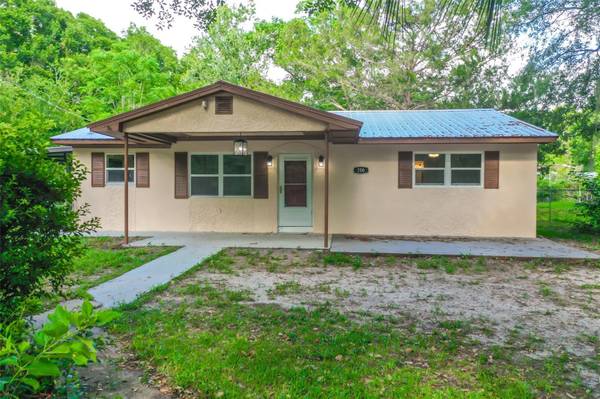 206 MARION AVE, Interlachen, FL 32148