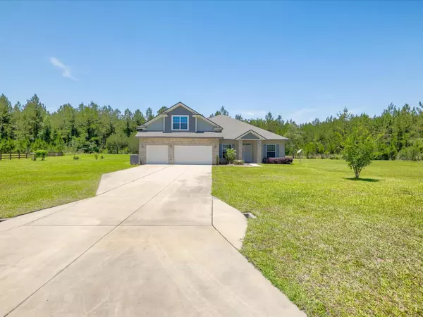 Callahan, FL 32011,66452 ROCKING HORSE LN