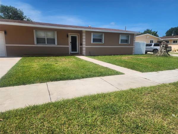 10611 SW 164TH ST, Miami, FL 33157