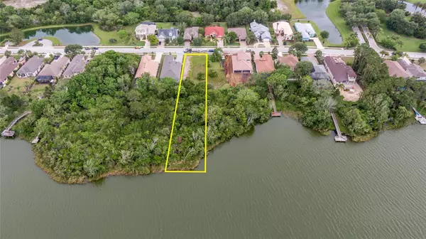 Palm Coast, FL 32137,17 EMERALD LAKE CT