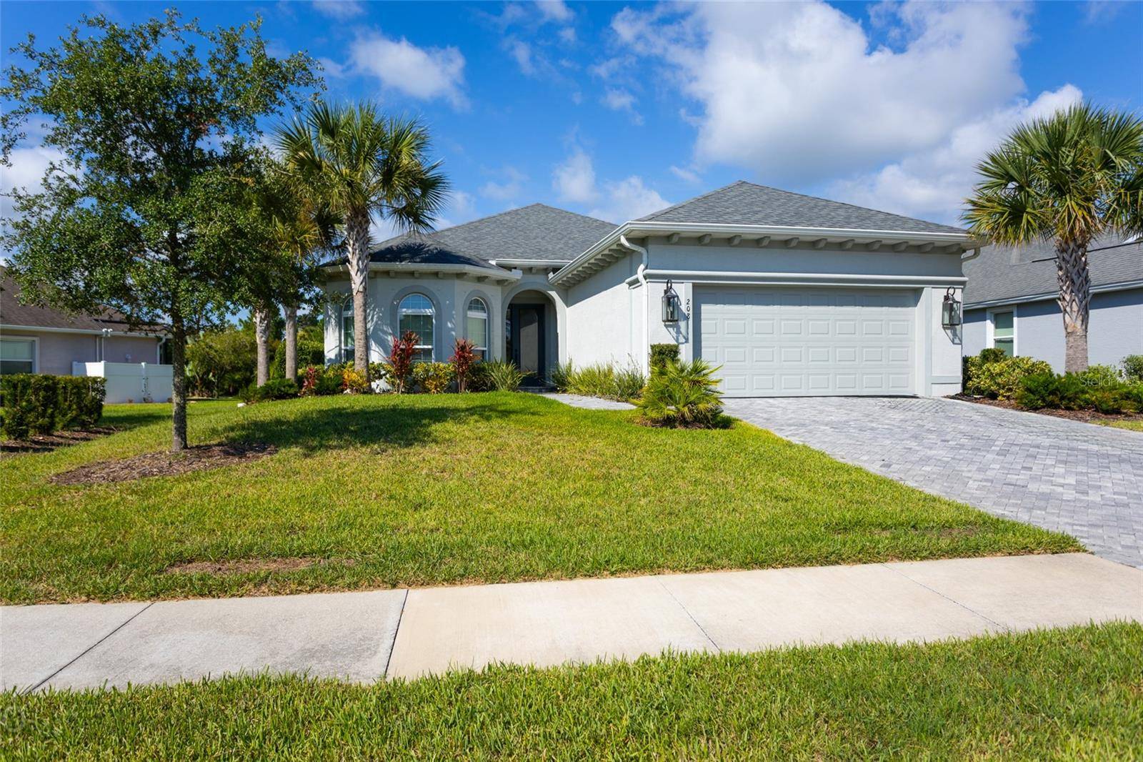 Palm Coast, FL 32137,208 HERON DR