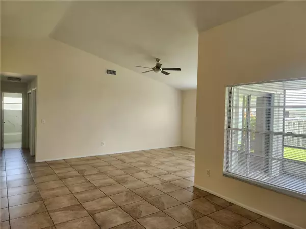 Ormond Beach, FL 32174,1 AARON CIR