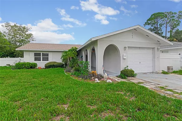 562 10TH ST, Daytona Beach, FL 32117