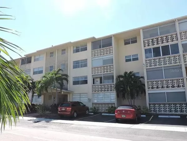 211 NE 8TH AVE #407, Hallandale Beach, FL 33009