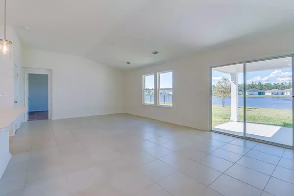 Palm Coast, FL 32137,33 CAMELLIA ST