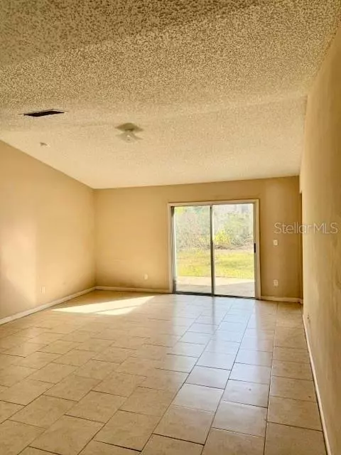 Palm Coast, FL 32164,6 RANSHIRE LN