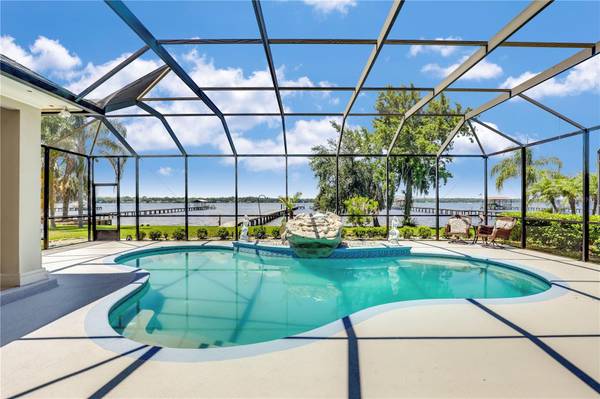 2221 N LAKESHORE DR,  Fleming Island,  FL 32003