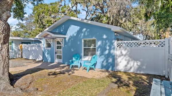 825 MAGNOLIA AVE, Holly Hill, FL 32117