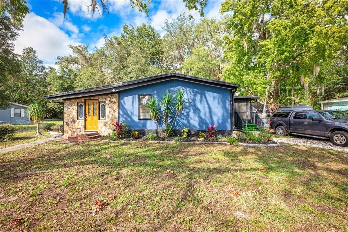 Satsuma, FL 32189,102 CODY DRIVE