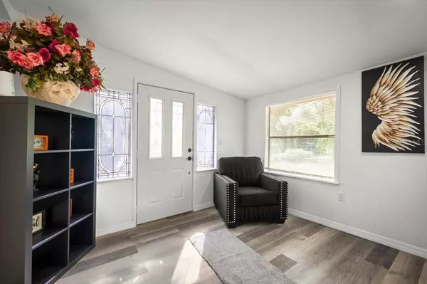 Satsuma, FL 32189,102 CODY DRIVE