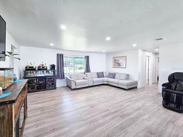 Flagler Beach, FL 32136,364 PALM CIR