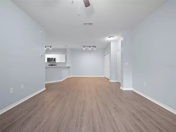 St Augustine, FL 32084,625 FAIRWAY DR #301