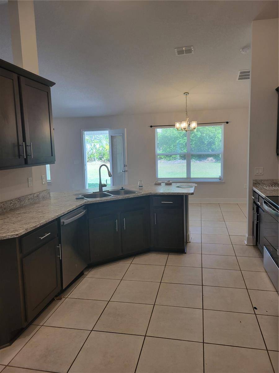 Palm Coast, FL 32137,25 BARRINGTON DR