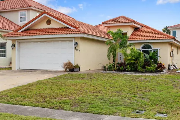 1526 N DAYTONA AVE, Flagler Beach, FL 32136