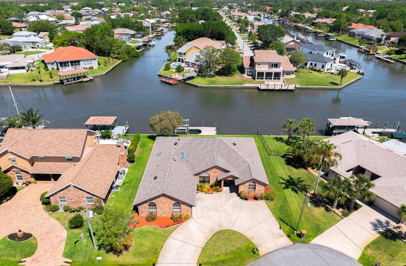 53 COTTONWOOD CT, Palm Coast, FL 32137