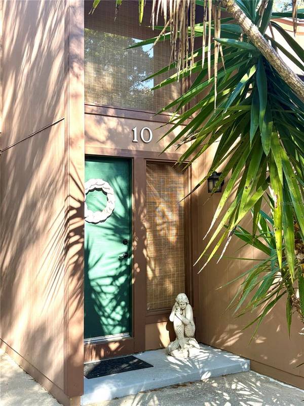 10 OAKMONT CT #10, Palm Coast, FL 32137