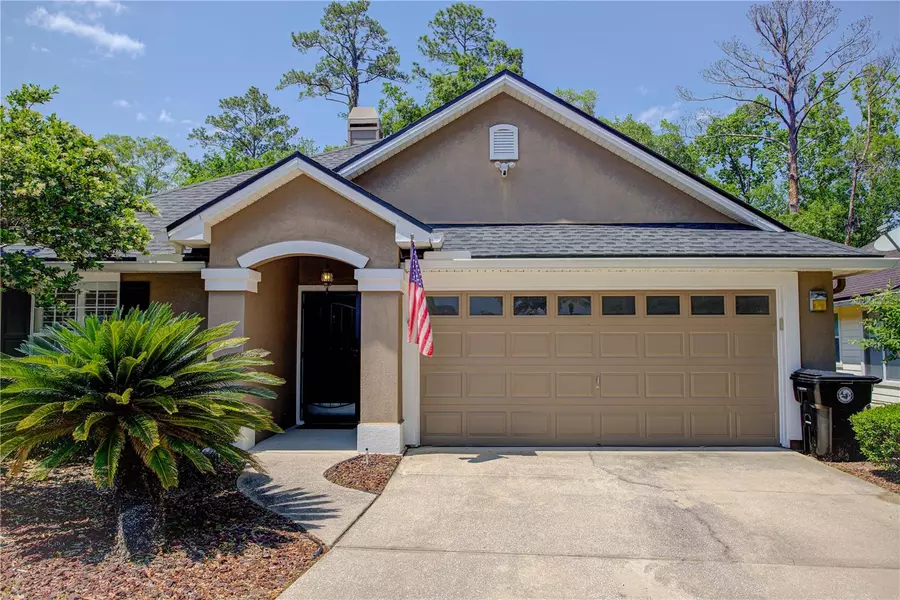 1816 LAKE FOREST LN, Fleming Island, FL 32003