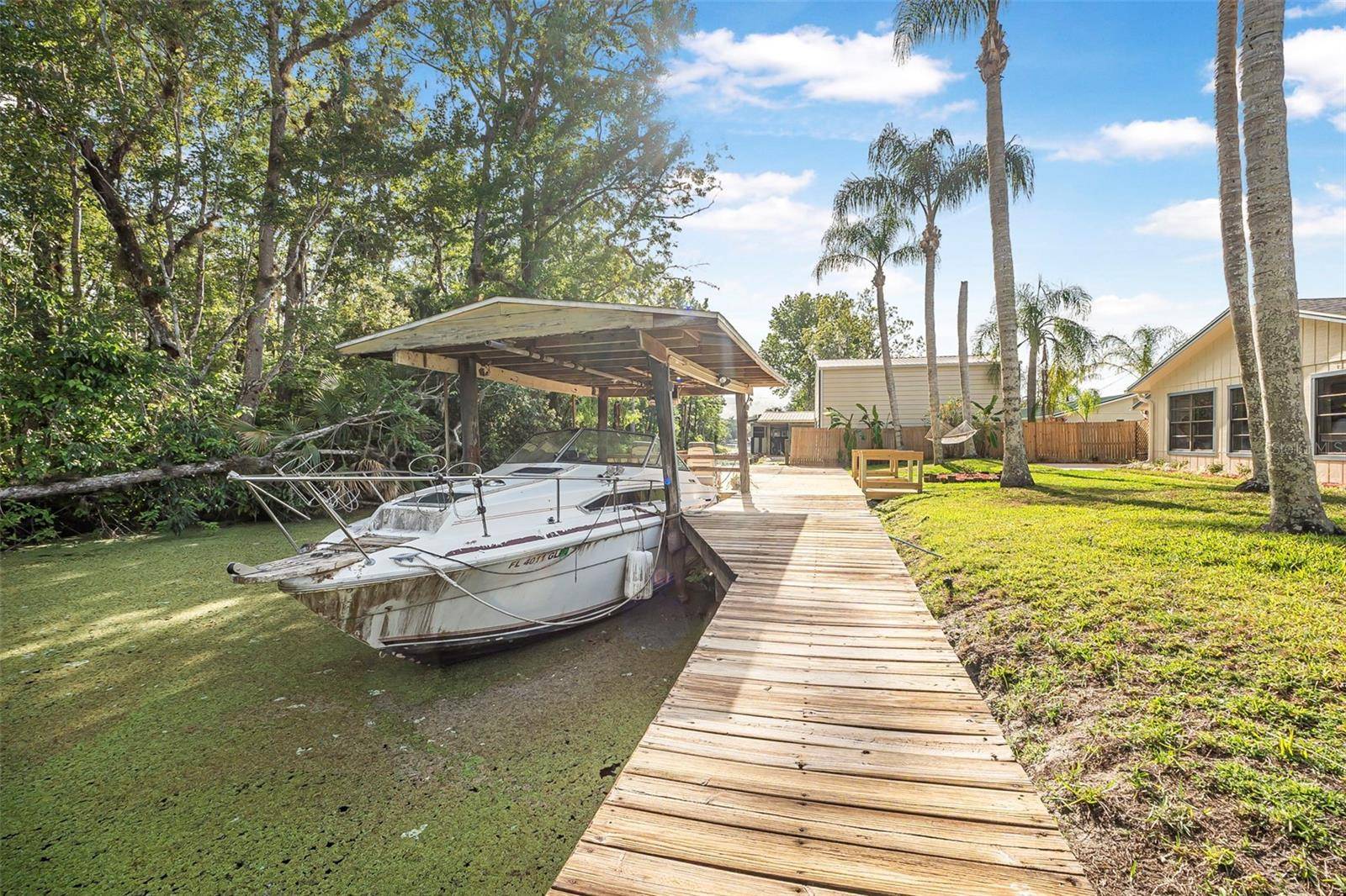 Astor, FL 32102,1877 RIVEREDGE DR