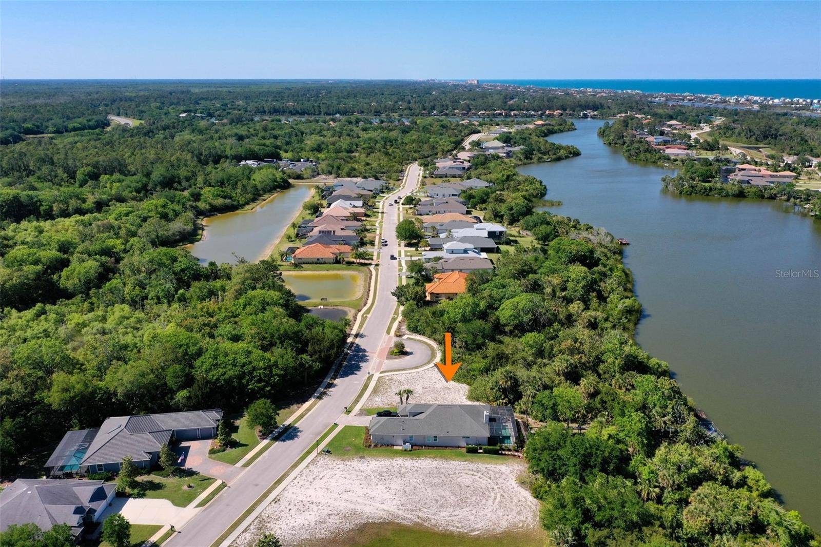 Palm Coast, FL 32137,52 N LAKEWALK DR