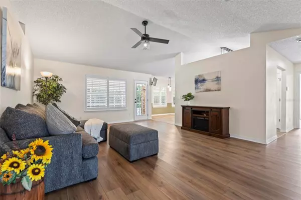 Palm Coast, FL 32137,49 LOUISIANA DR