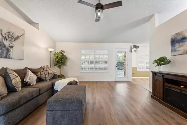 Palm Coast, FL 32137,49 LOUISIANA DR