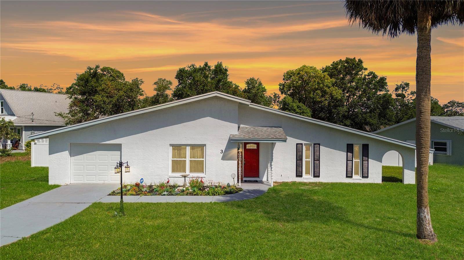 3 FLAMINGO DR, Palm Coast, FL 32137