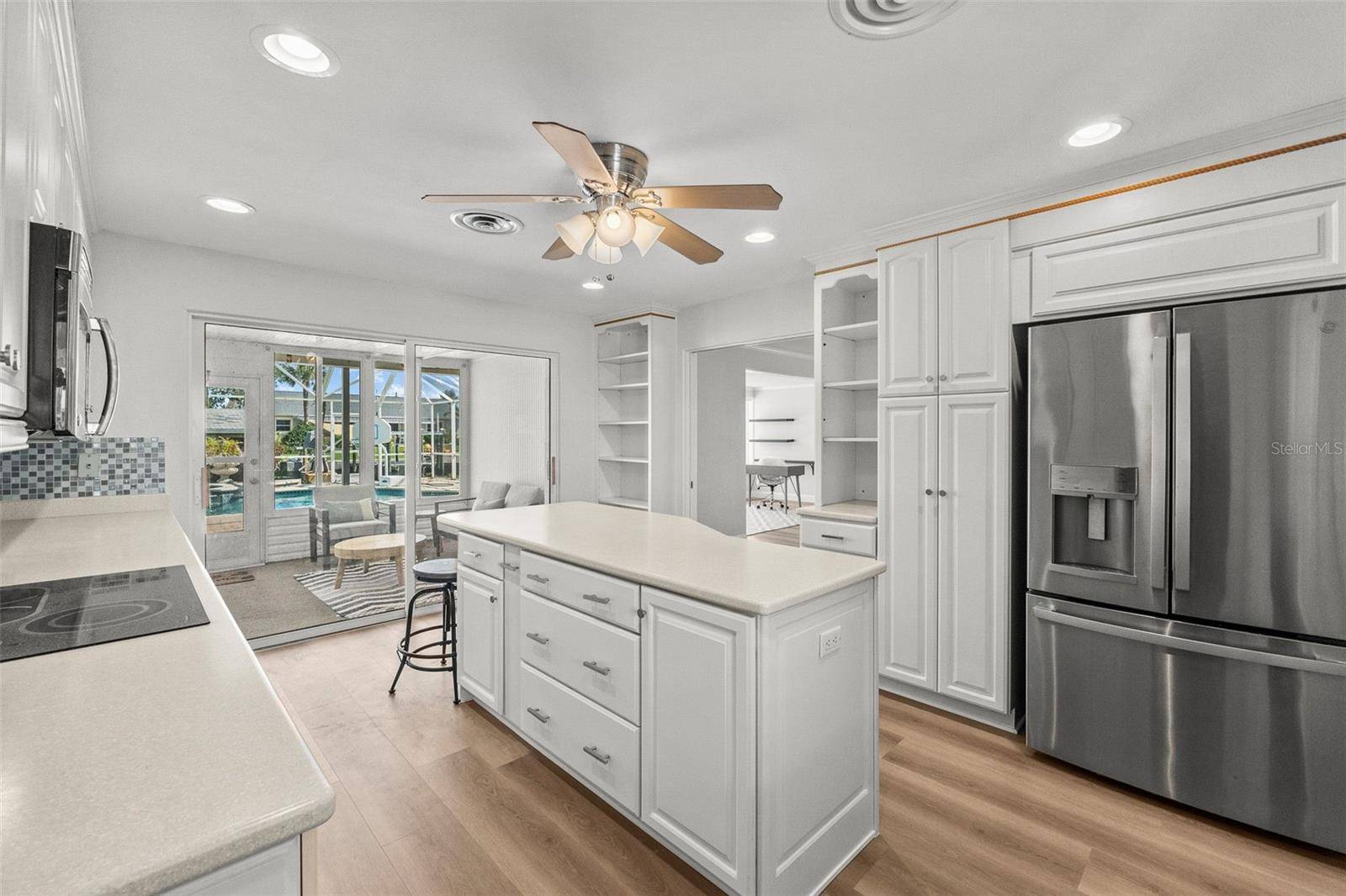 South Daytona, FL 32119,136 REEF RD