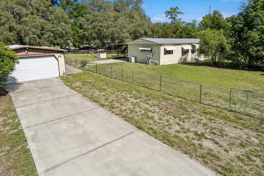 109 IDLEWOOD ACRES RD, Pomona Park, FL 32181