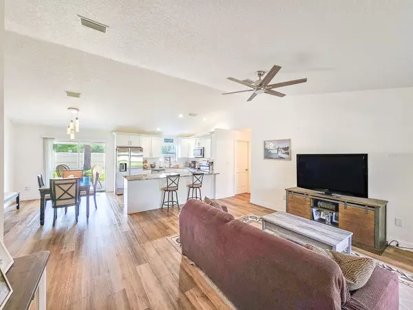 Palm Coast, FL 32164,2 SERENADE PL